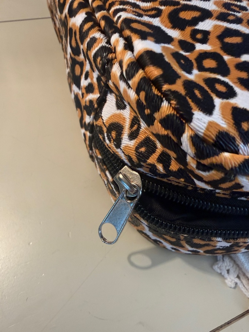 New Preserve Leopard print  Jewelry Tote. Travel Bag - Picture 14 of 15